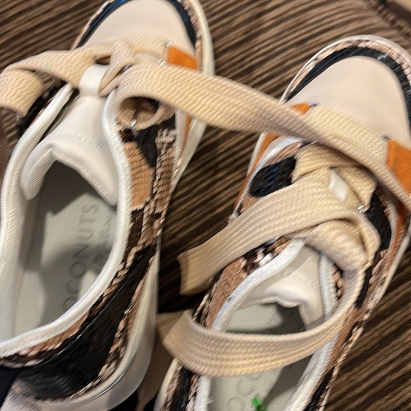 Coconuts Shindig Snake Print Casual Sneaker - Picture 13 of 14